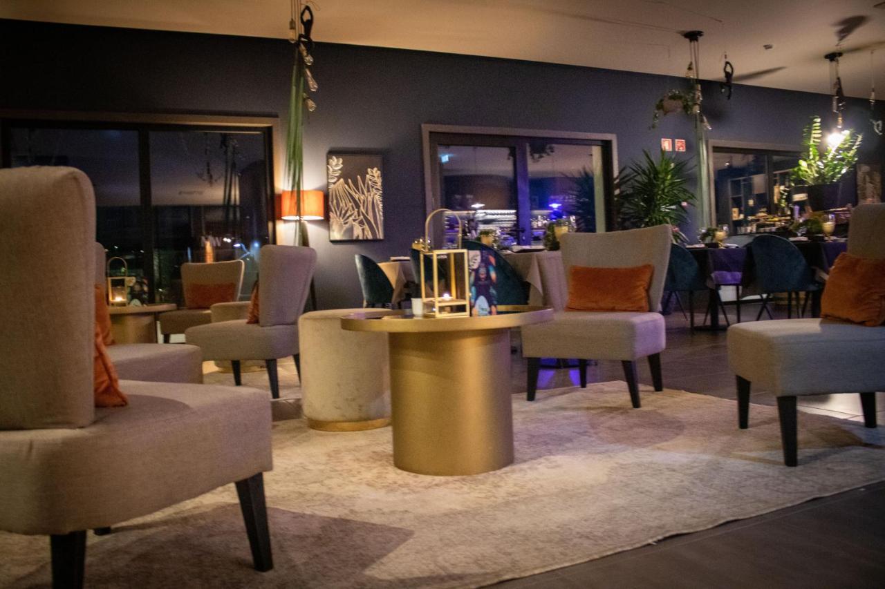 Mw Douro Wine & Spa Санта-Марта-ди-Пенагиан Экстерьер фото The lounge at the hotel